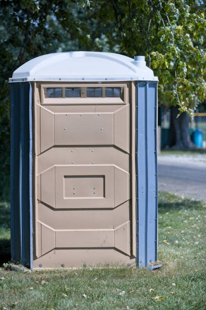 Portable Toilet Options We Offer in Stevensville, MI